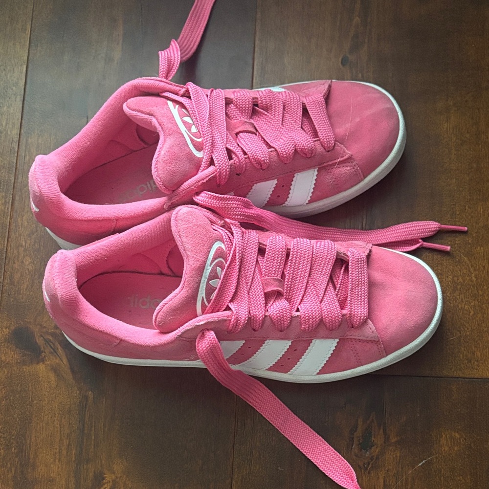 Adidas Campus 00s in pink